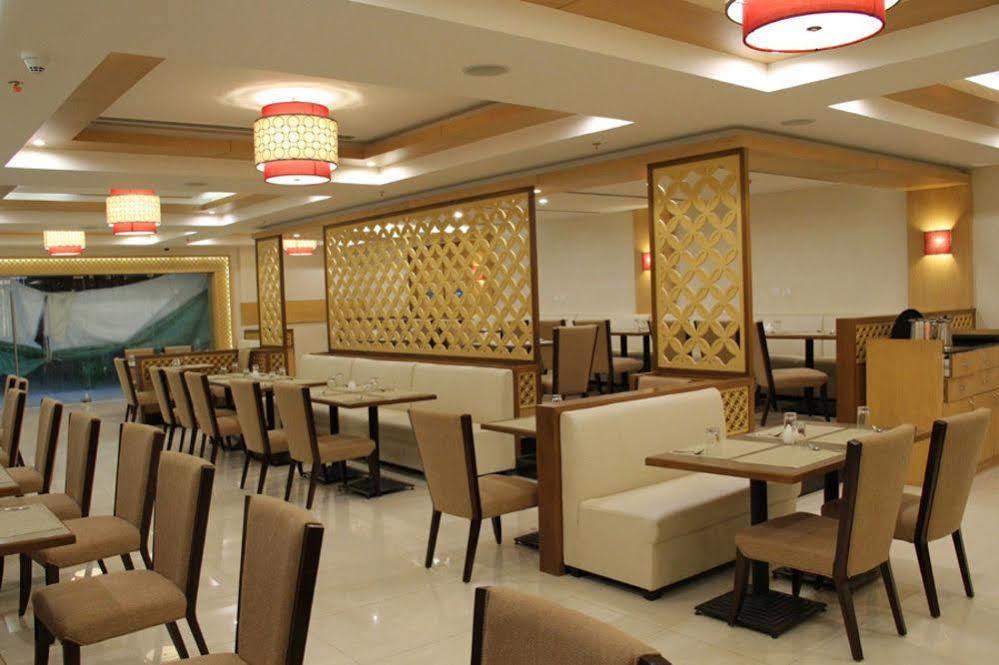 Quality Inn Viha Kumbakonam Exterior foto